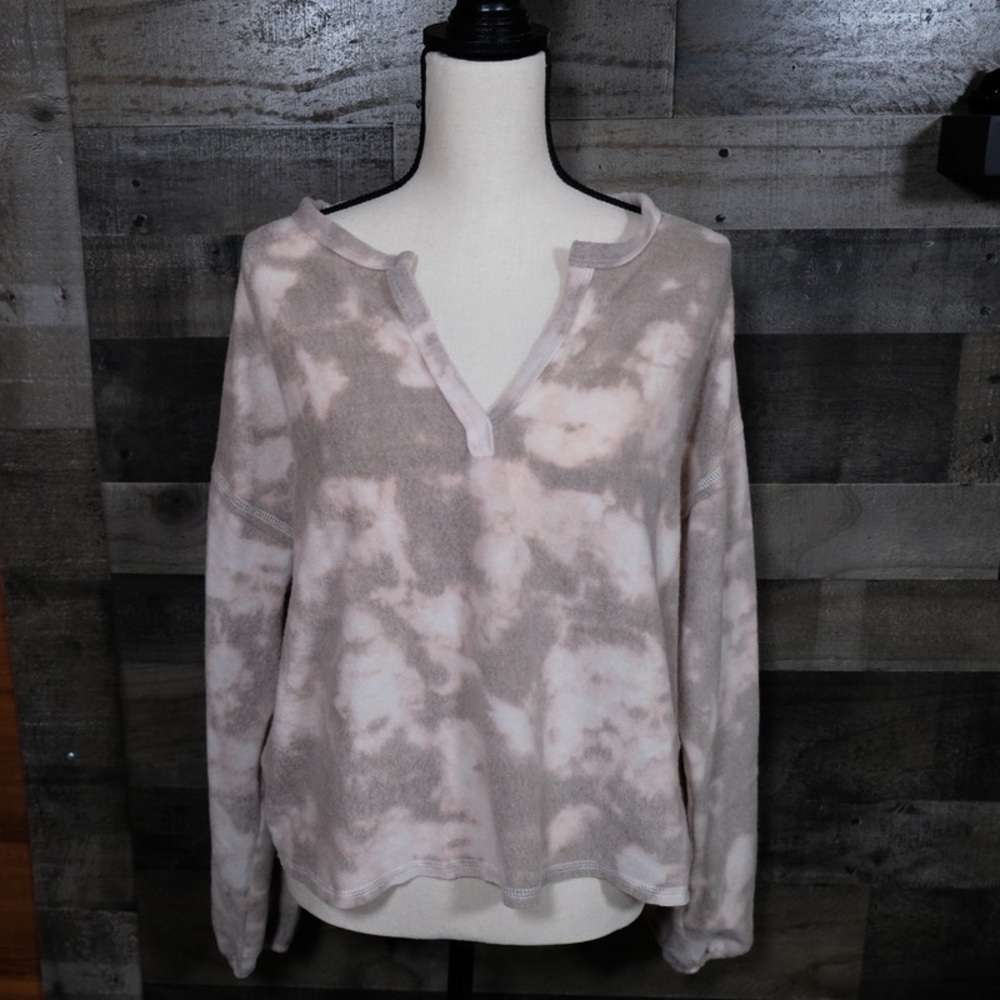 NWOT La Lavon Oversized Knit Sweater~V Neck~Sz MED